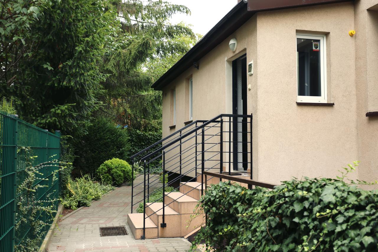 Moonriver Inn Varsó Kültér fotó