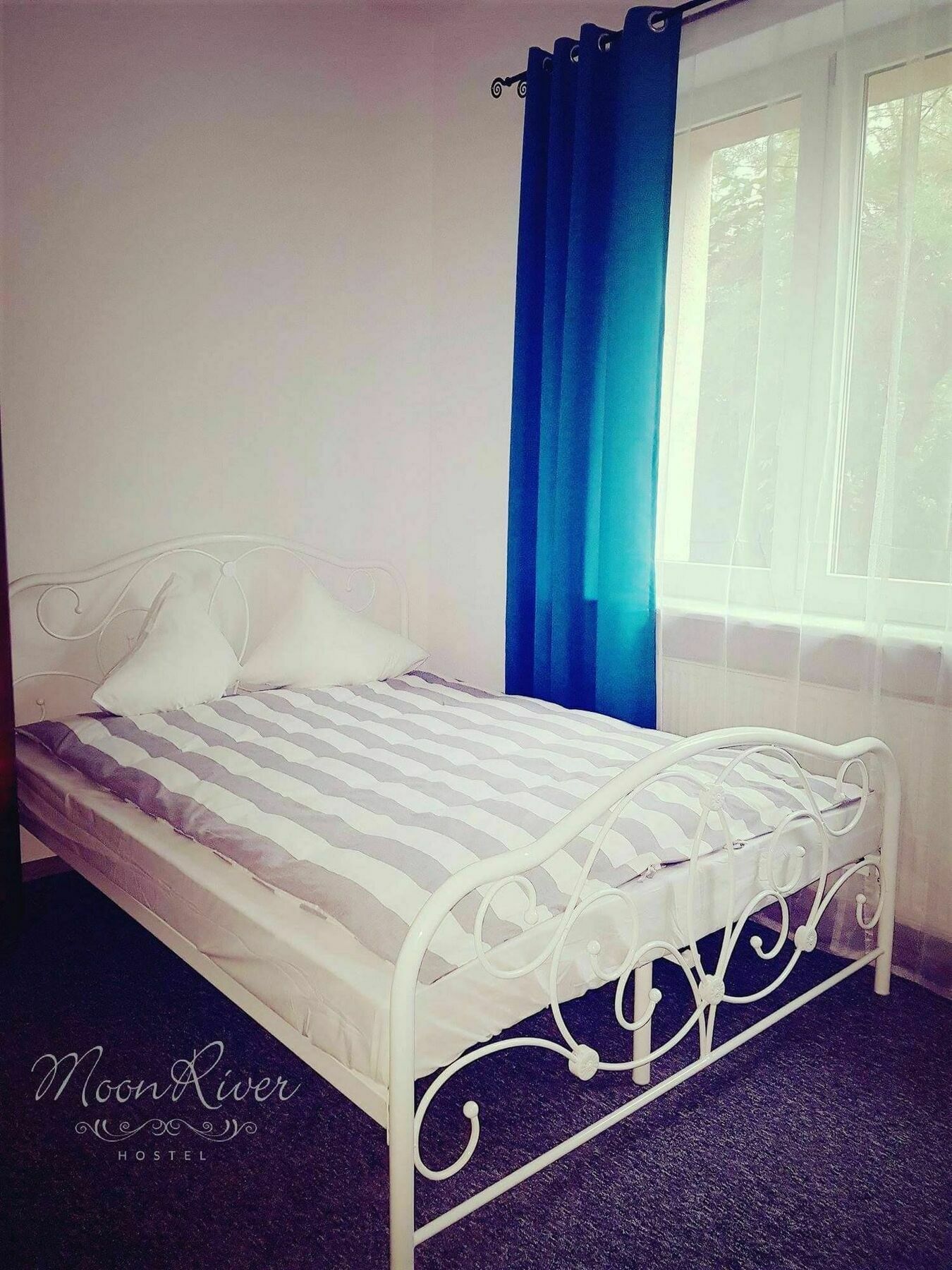 Moonriver Inn Varsó Kültér fotó
